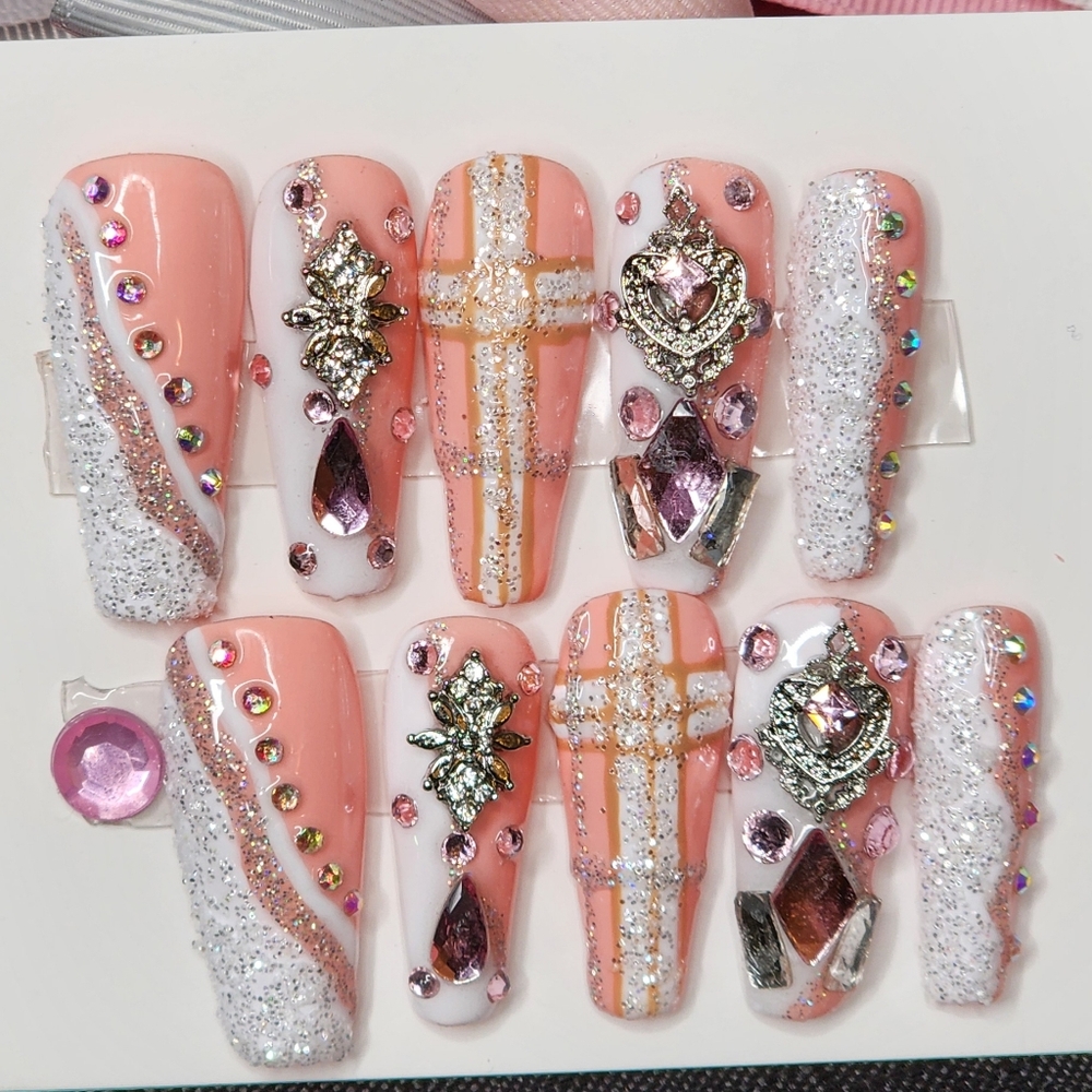 Press-on Nails